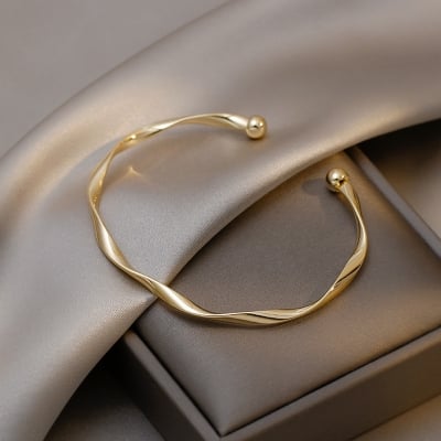 Picture of Indispensable -Upscale Living -Korean Style Crystal Bracelets for Women- Inventive Choice Qualityful - Easy To care and Longive Gold 