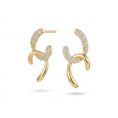 Picture of Square hoop earring for women Gold 