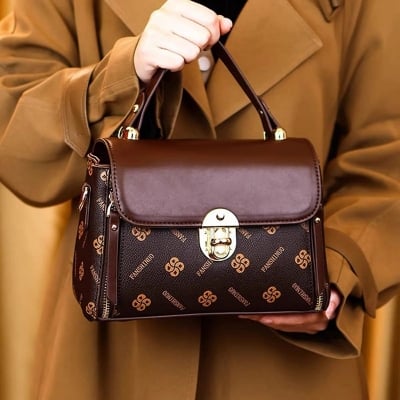 Picture of New Fashionable Printed Portable Shoulder Crossbody Bag
