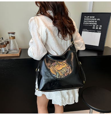 Picture of New Style Large-Capacity Shoulder Bag - Light Brown