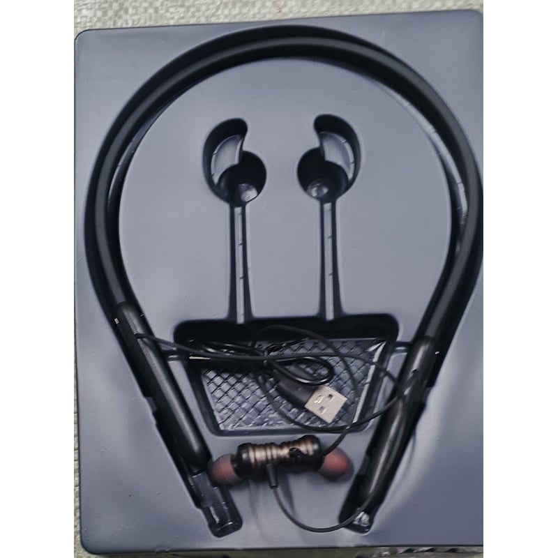 Picture of MT+ Hi-Fi Music Neckband Earphone