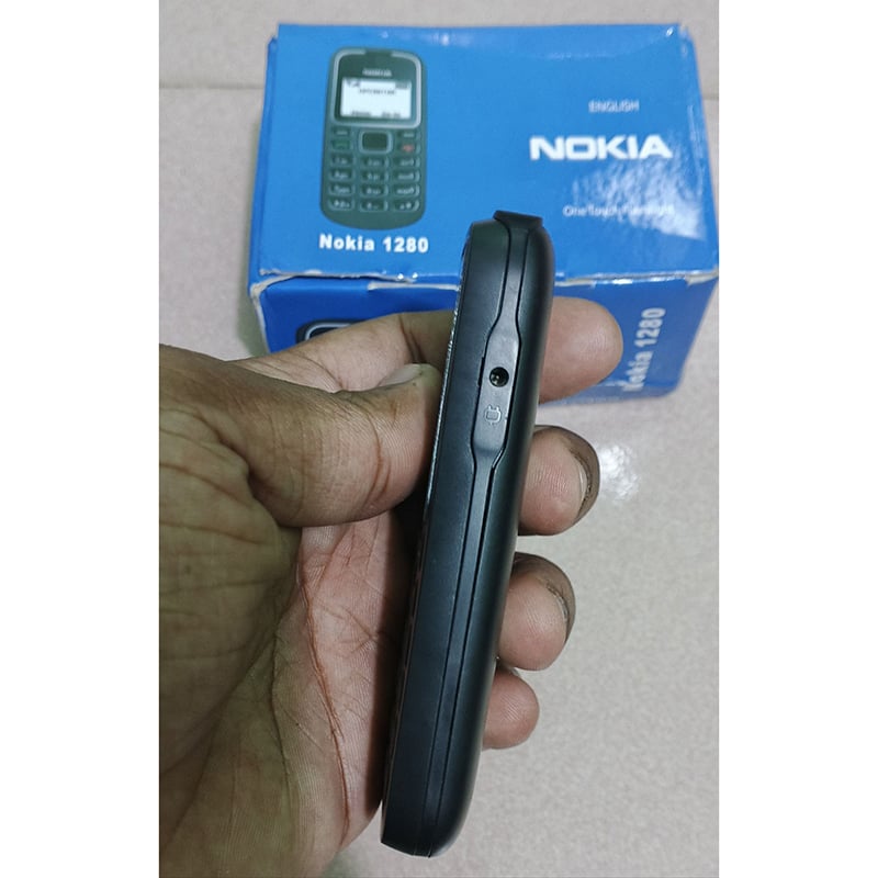 Picture of Nokia 1280 single SIM phone - Black