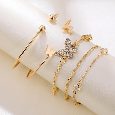 Picture of New Simple hand Bracelet for women - Gold