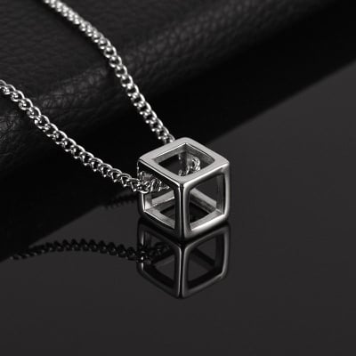 Picture of Silver Cube Pendant Hot Fashion Chain For Men