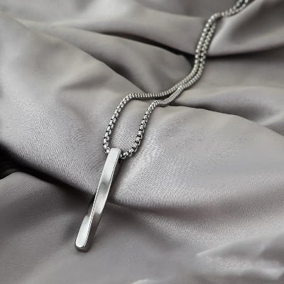 Picture of Simple Vertical Bar Pendant Necklaces for Men - Silver