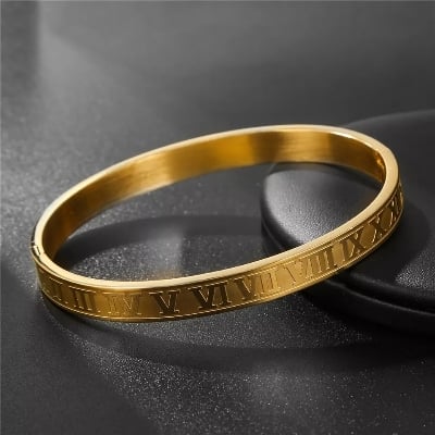 Picture of Bracelet Men Luxury Men Bracelet Stainless Steel Roman Numeral Strap Bracelet Men - Gold