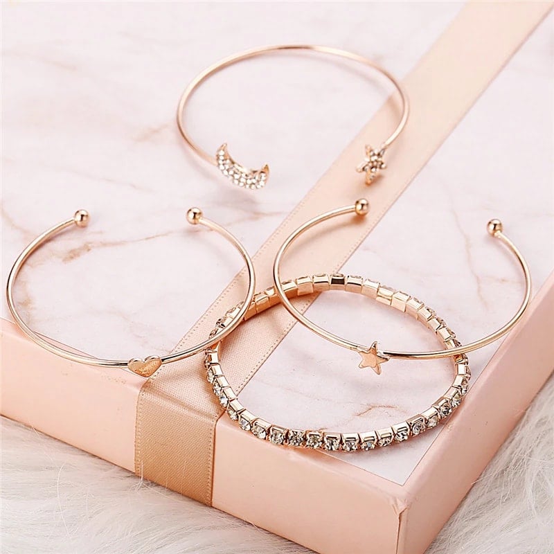 Picture of Bracelets Set For Women - Gold