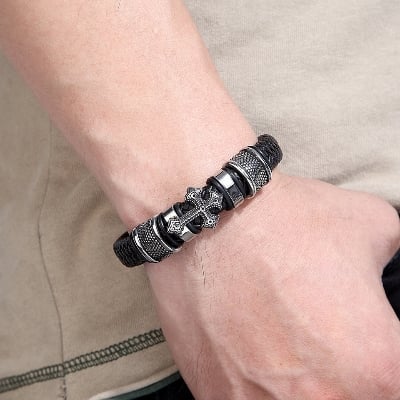 Picture of Men's Fashion Classic Black Woven Leather Inlaid Magnetic Bracelet - Silver