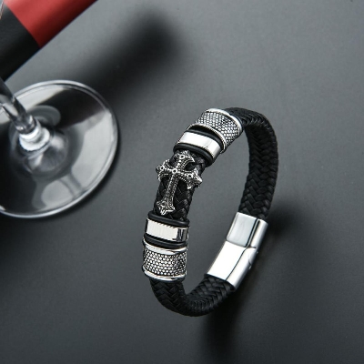 Picture of Man Bracelet Vintage Leather Handwoven Magnet Buckle Bracelet - Bracelet For Men
