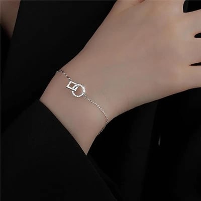 Picture of Trendsetter - Fashion Innovator - Highly Durable - Everyday Wear Bracelet Chain For Women/ Girls - Sustainable Choice - Understated Sophistication - Silver