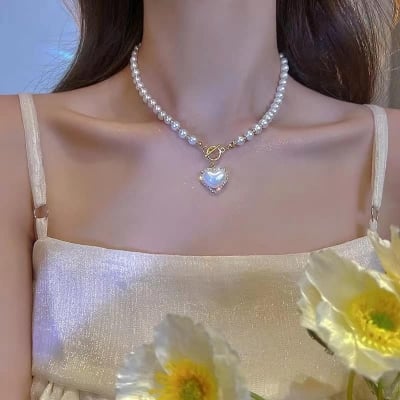 Picture of Understated Athleisure  Avant Grade  Upscale Need  Pearl Necklaces Crystal Love Chain Necklace For Women  Sensible  Must Have Progressively Better - Silver