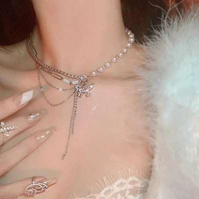 Picture of Lavish indulgent - Double Layer Clavicle Chain Diamond Pendant Shining Crystal Butterfly Necklace For Ladies - Easy To maintain - Silver