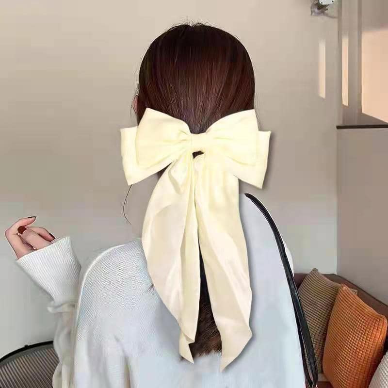 Picture of Big Ponytail Pearl Attach Bow Clip For Woman And Girls For Summer Style - Hair Clip