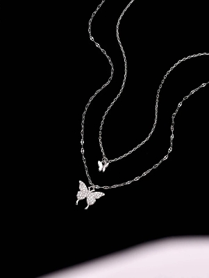 Picture of Butterfly DESIGN necklace with crystal butterfly pendant and chain in silver Stone - Silver
