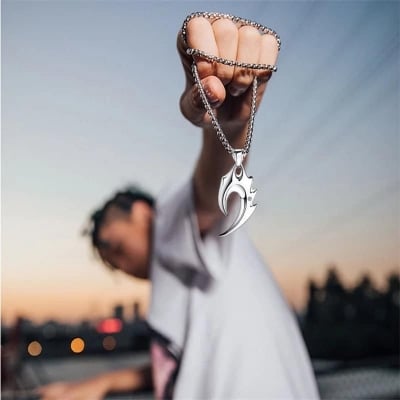 Picture of New Pendant Necklace For Men Stainless Steel Chain Necklace For Men - Silver
