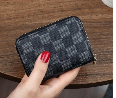 Picture of Compact Leather Card Holder with Zipper - Versatile Wallet for Both Men and Women For Boyfriend Gift - Blue
