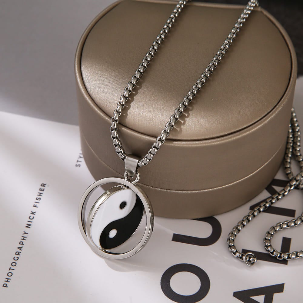 Picture of Black White Metal  Pendant Necklace For Men - Black