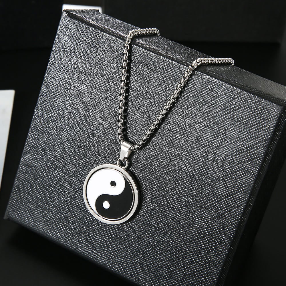 Picture of Black White Metal  Pendant Necklace For Men - Black