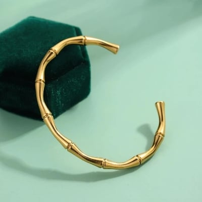 Picture of Joint Titanium Steel Bracelet Simple Opening Bracelet For Men - Gold