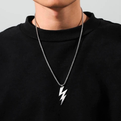 Picture of New Fashion Lightning Bolts   Necklaces for Men /Male /Gift for Men/Boys