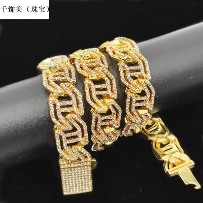 Picture of New AP style Men Cuban Link Chain Bracelet Shiny Rhinestone Inlaid Bangle Jewelry  Breslet for Men - Gold