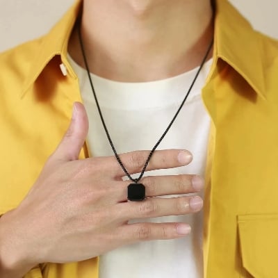 Picture of Highly Sustainable - Trendy Simple Stainless Steel Chain Jewellery Gift For Men - Durabilty Assured - Well Inspired & Crafted - Gold