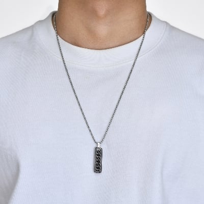 Picture of Pendant Necklaces Black Color Pillar Necklace For Men Trendy Stainless Steel Chain Pattern Bar Party Jewelry Couple Gift - Silver