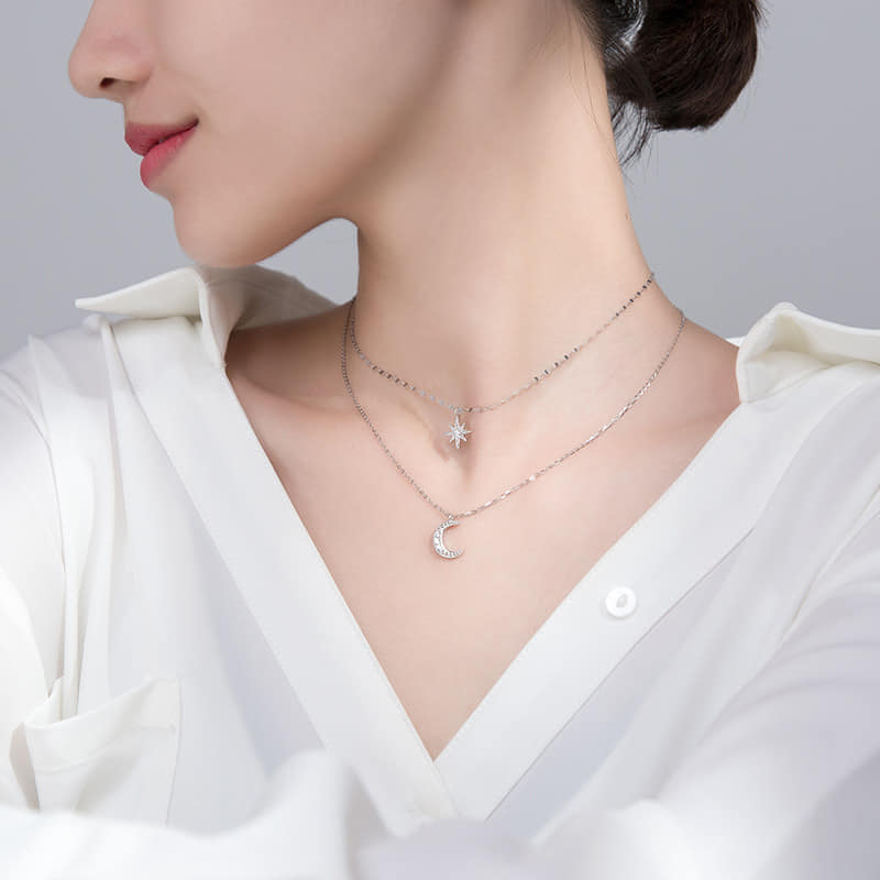 Picture of Star Moon Necklace For Women Lady Fashion Chain Choker Sparkling Classic Girl Necklace For Women