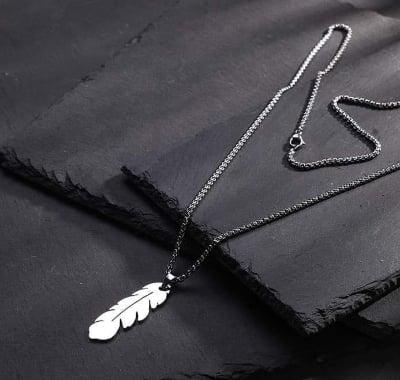 Picture of Fashionable Chain Locket for Men - Silver