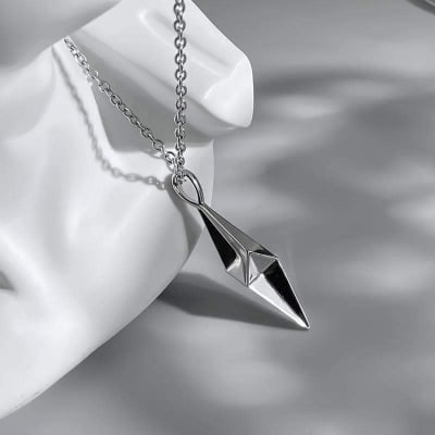 Picture of Lightning Bolt Shaped Necklace For Men, Fashion Domineering Personality Hiphop Pendant, Simple Couple Long Jewelry - Silver
