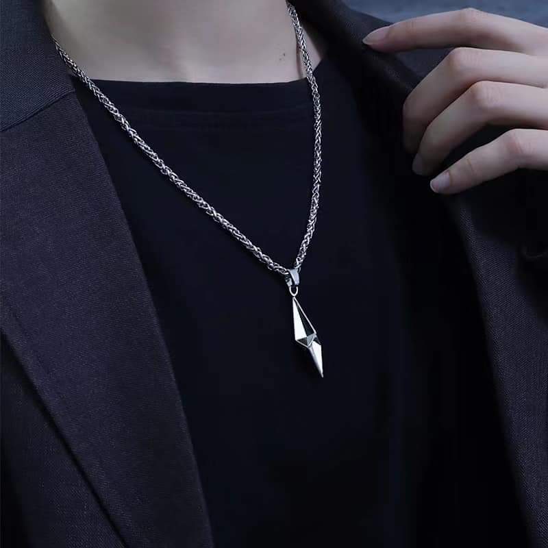 Picture of Lightning Bolt Shaped Necklace For Men, Fashion Domineering Personality Hiphop Pendant, Simple Couple Long Jewelry - Silver