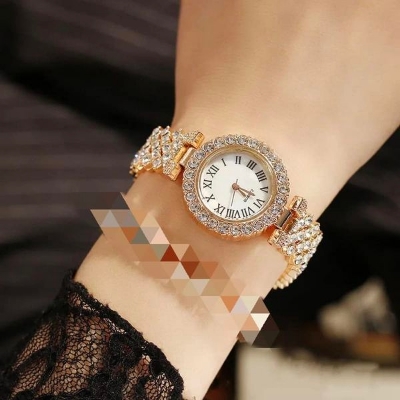 Picture of Women's Fashion Trend Star  Full Diamond Steel Band Quartz Watch Luxury Luxury Love Rhinestone - Gold