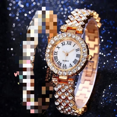 Picture of Women's Fashion Trend Star  Full Diamond Steel Band Quartz Watch Luxury Luxury Love Rhinestone - Gold