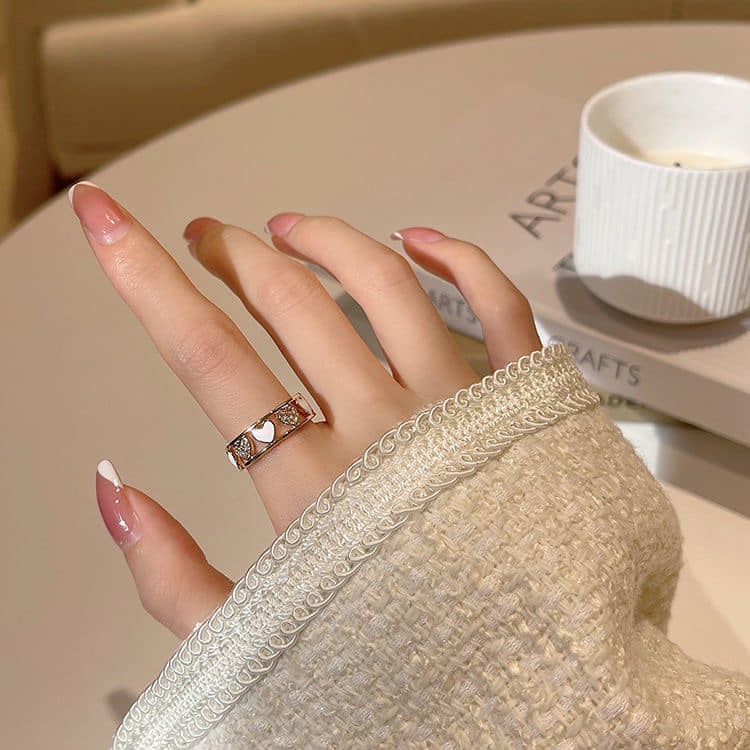 Picture of Love Shining Micro Diamond Hollow Out Ring Fashion Opening Adjustable Alloy Ring Women Jewelry Accessory