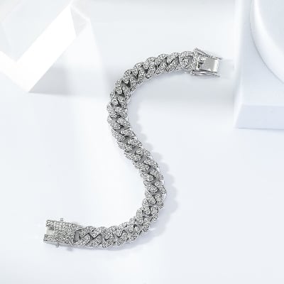 Picture of Superb Versatile -Choice and Remark -Men Cuban Link Chain Bracelet Shiny Rhinestone Inlaid Bangle Jewelry- Avant-garde For Men - Silver
