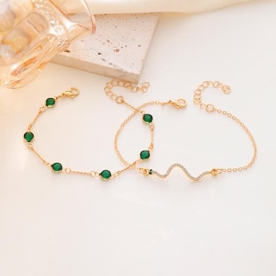 Picture of 4Pcs/Set Fashionable Snake Imitation Gemstone Bangle Rhinestone Full Metal Bracelet For  Women - Gold