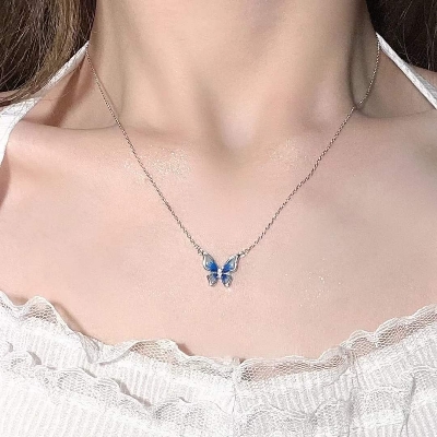 Picture of Korean Crystal Chain ,Jewelry for Women,New Fashion,,Tassel,Chain,Rhinestone,Gift  Chain For Girls- Innovative - Blue