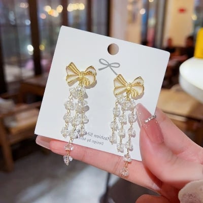 Picture of Blue Bell Flower Pearl Earrings Suitable for Women Korean Temperament Long Tassel Earrings Sweet New Design - White