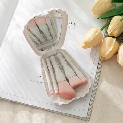 Picture of Makeup Brush Set With Mirror, Portable Home/Travel Use, Eye Shadow, Highlighter, Foundation