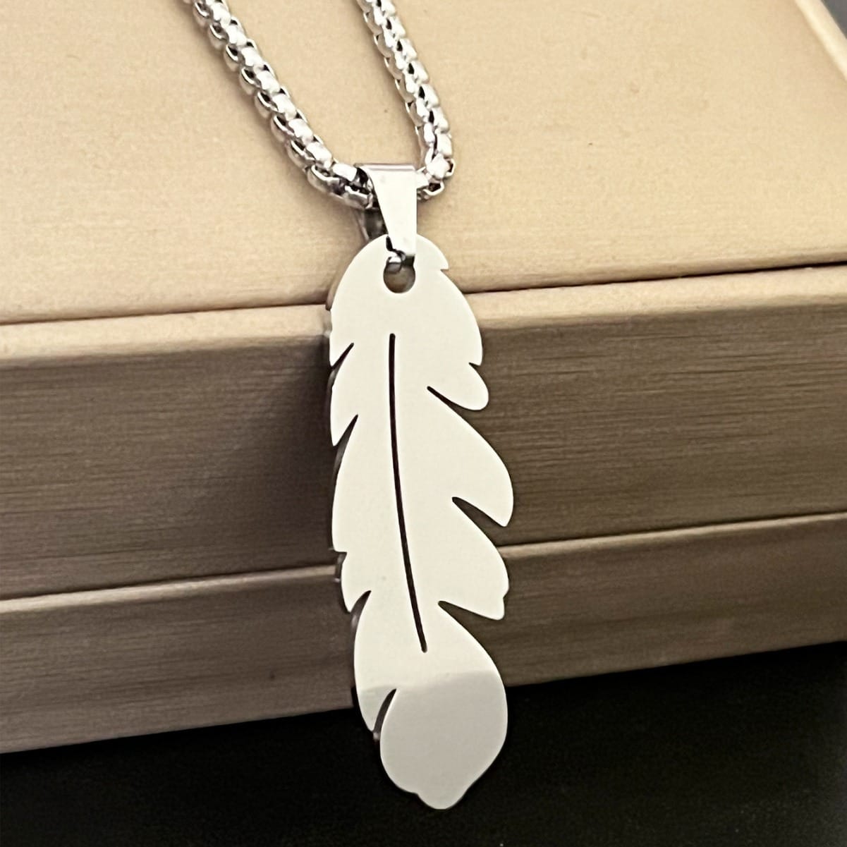 Picture of Fashionable Chain Locket for Men - Silver