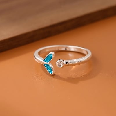 Picture of Women and girls Marine Fantasy Whale Tail Ring - Adjustable