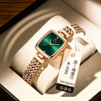Picture of New Ladies Wrist Watch for Girls - Fashionable And Stylish Timepiece - Green