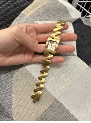 Picture of Water Diamond Bracelet Watch Unisex Stainless Steel Wristwatch for Men And Women
