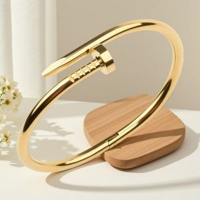 Picture of White Golden Plated Cartier Bracelet For Women