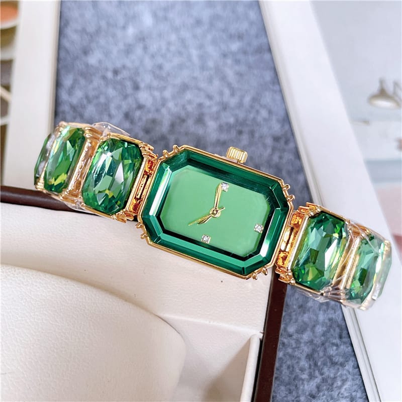 Picture of New Trend Fashion Steel Chain Diamond Women Watch