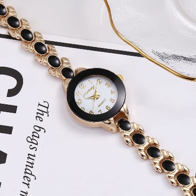 Picture of Ladies Wrist Watch New for Girls