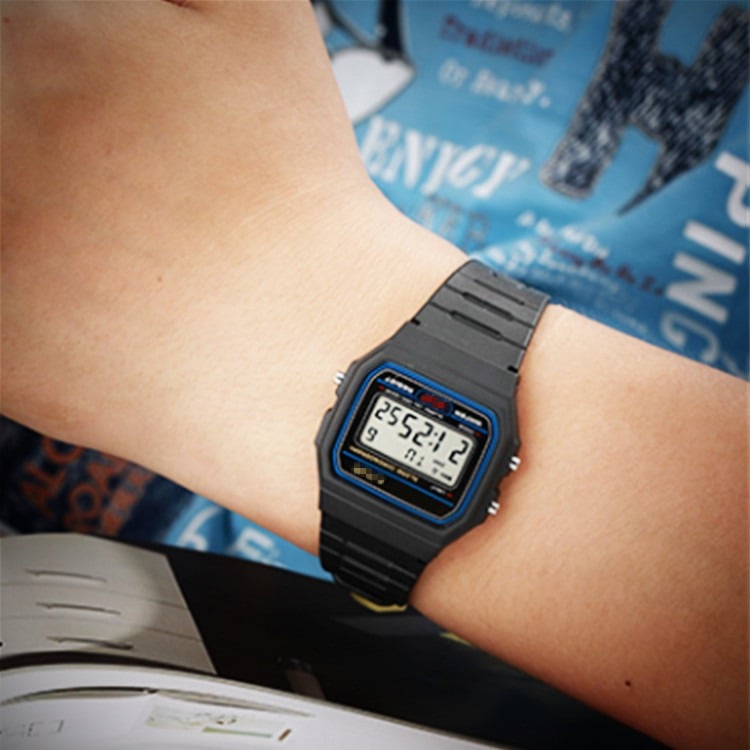 Picture of Top Brand Simple Square LED Wristwatch Fashion Sports Men's Digital Watches Causal Silicone Mens Electronic Clock Gifts for Men - Black