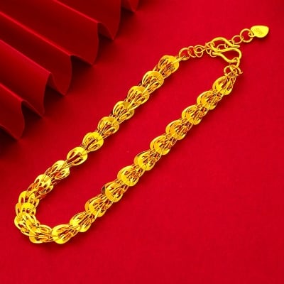 Picture of Adjustable Gold Plated Charm Bracelet for Women - Gold