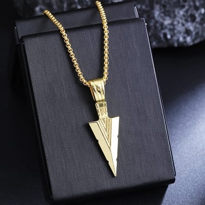 Picture of Stylish Stainless Steel Arrowhead Pendant Necklace for Men