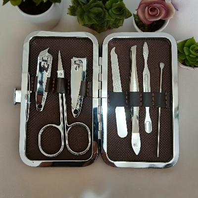 Picture of Nail cutter set 7 pcs - Manicure nail cutter set Stainless steel kit-(Silver)